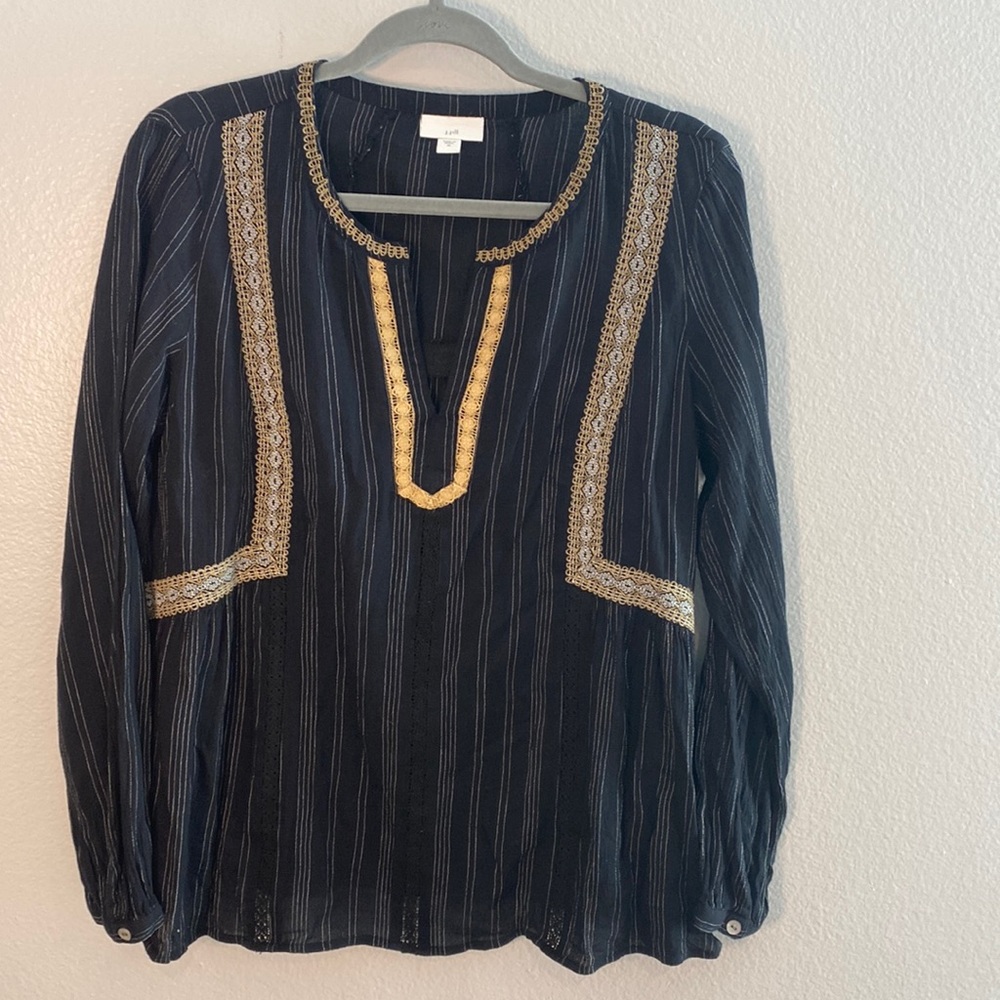 J. Jill black textured spit neck bohemian embroidered tunic size medium